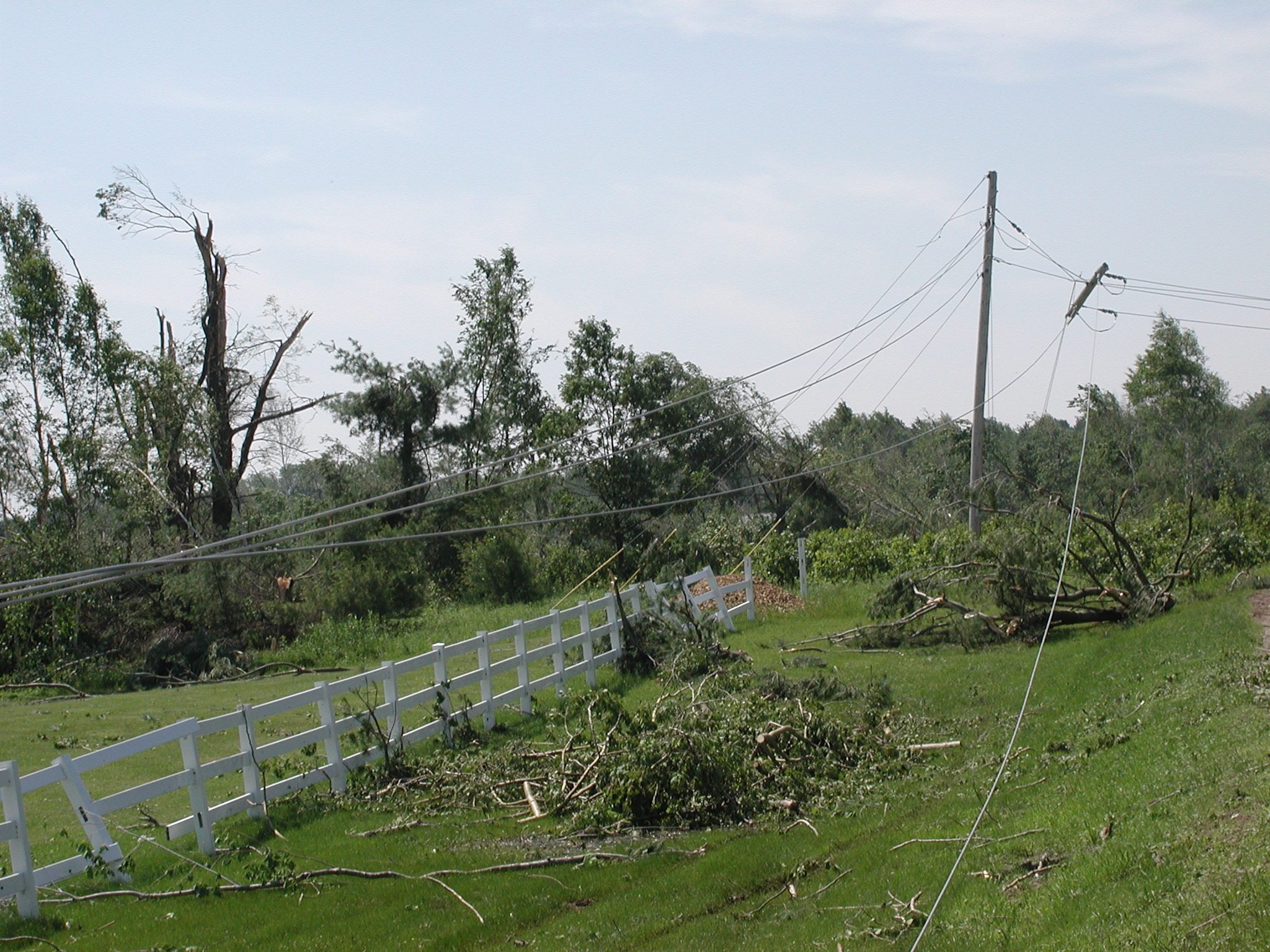 Siren tornado, June 18, 2001