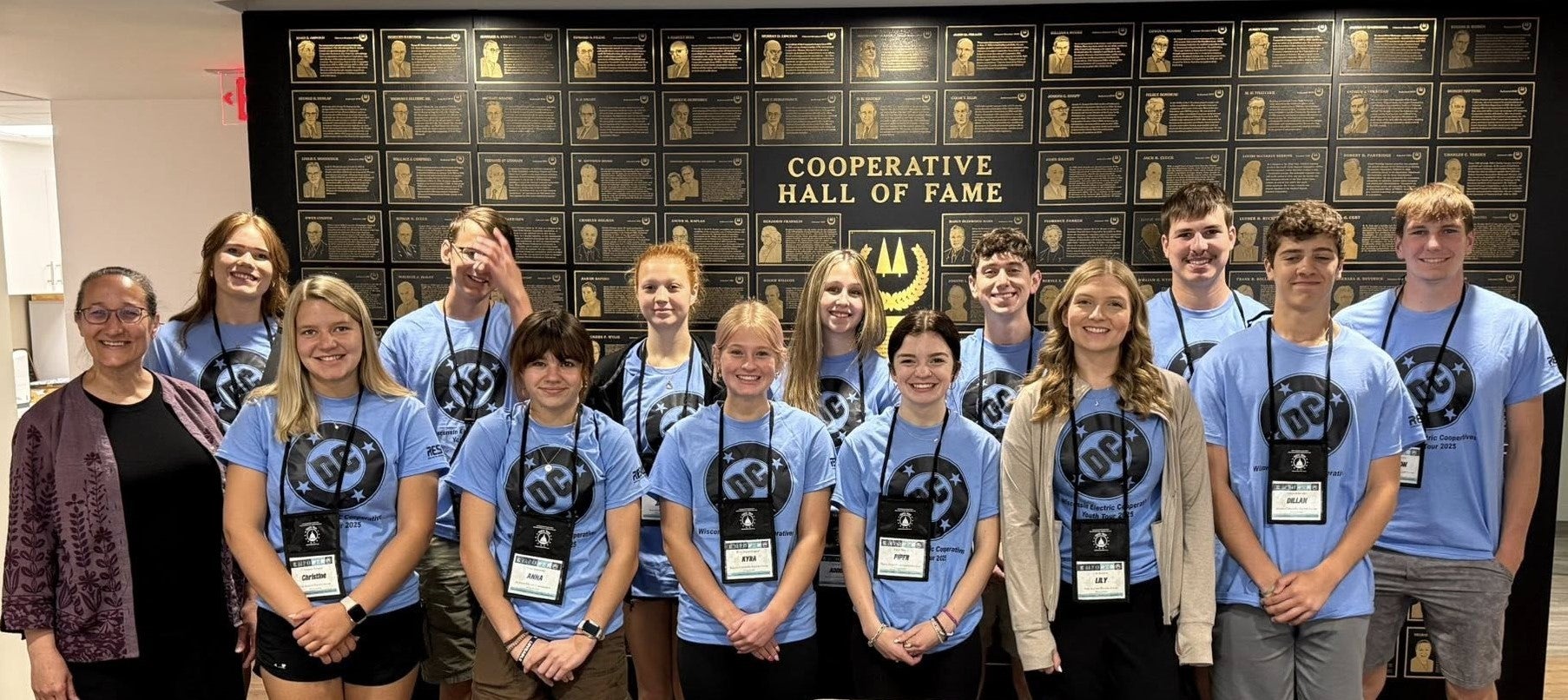 Wisconsin Youth Tour Learning About Cooperative Business Model