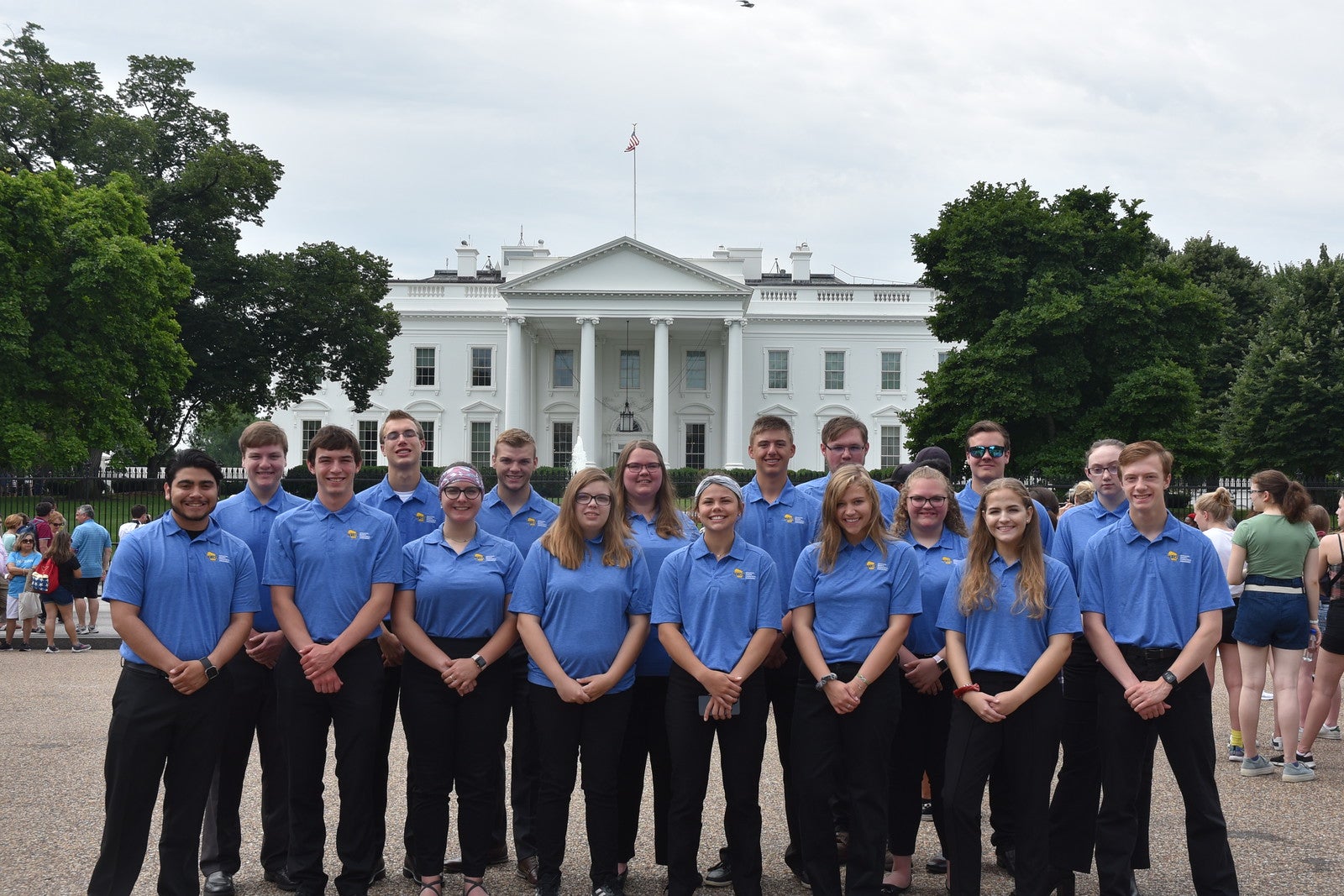 WI%20Kids%20White%20House.jpg